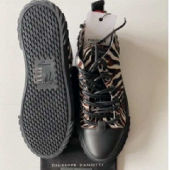 Giuseppe Zanotti Men's Natural Zebra Print Pony Skin Fashion "Blabber" Sneakers - Picture 6 of 6
